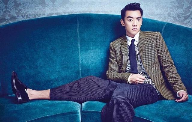 被郑恺鼓励过的粉丝带着录取通知书来见他,偶像的力量有多大?