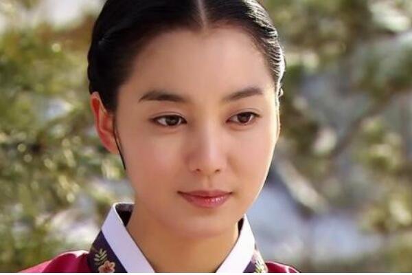 朝鲜史上的第一妖女张禧嫔，她最后的结局怎样？