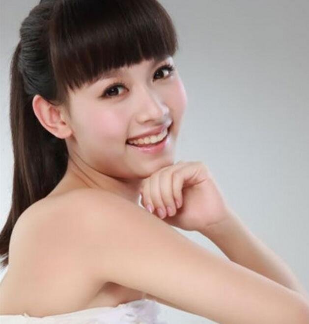 刘惜君孙骁骁郭碧婷对比照好像 是同一个人吗