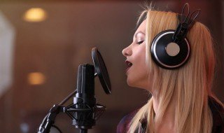 爱曾经来过痛那么执着是什么歌 歌词爱曾经来过痛那么执着是什么歌