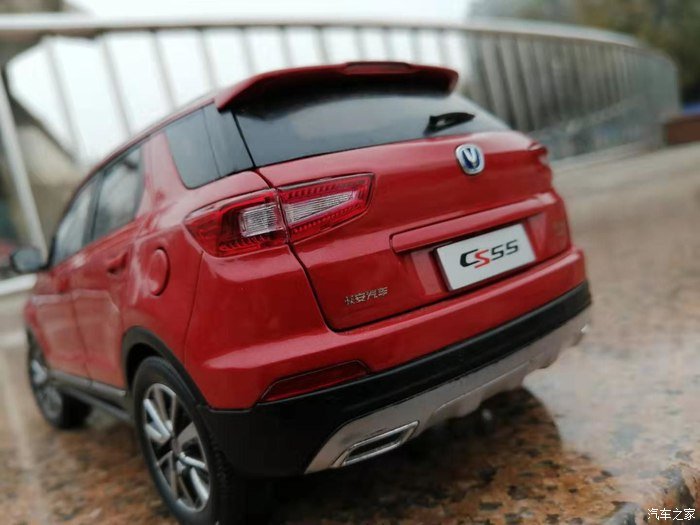 国产最美SUV，赏长安CS55炫动红的时尚