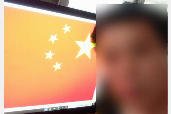 怎样在家和国旗合影