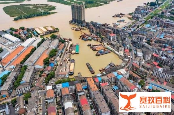 揪心！湖南遭遇暴雨已有8个村子失联，农民损失能得到赔偿吗？