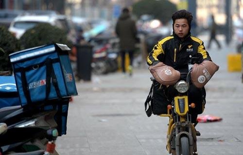 千元订单配送费5元为乌龙事件，为什么外卖小哥会改口？