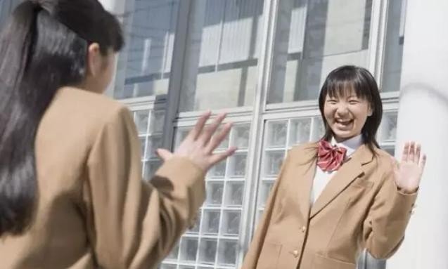为什么说日语的早上好是“おはよう”呢？