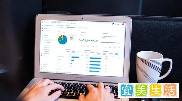 关键数据锁在黑匣子里，为何不上传云端？