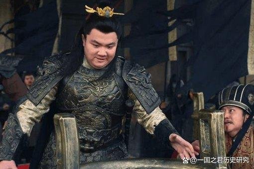 从秦孝公到秦始皇先后七位秦国君主，谁的成就最大？谁的能力最强？