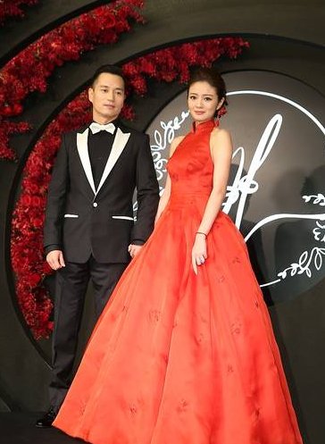 安以轩在台北归宁宴上被催尽快生子？