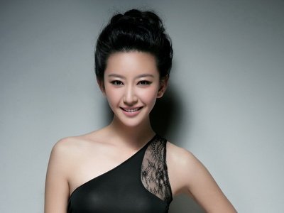 唐一菲从《演员请就位》退赛，她退赛的原因是什么？