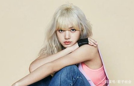 blackpink成员lisa感染新冠,她究竟是如何被感染的?