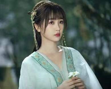 虞书欣王鹤棣反击代拍太有趣，他们在拍什么剧？