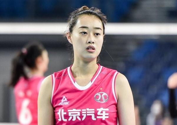 深圳女排官宣内援!薛翼枝加盟毛钧怡续约,她们的实力有多强?