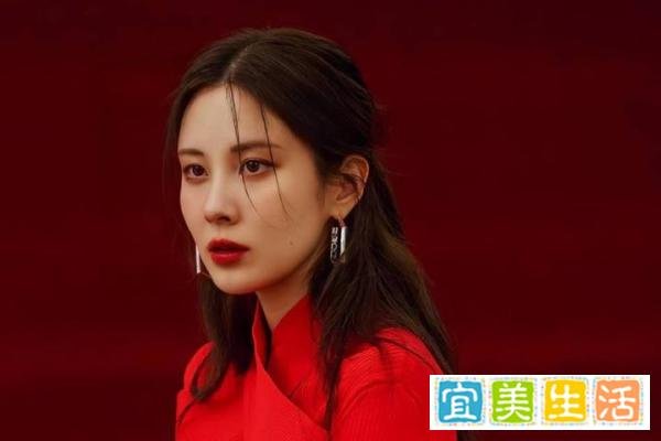 D社再曝大瓜！徐睿知金正贤3年前疑曾热恋，二人私密短信曝光