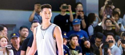林书豪是谁个人资料介绍 他是哪国国籍承认是中国人吗