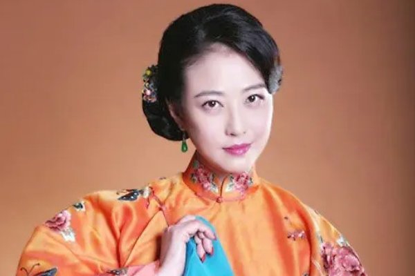周海媚生平角色回顾