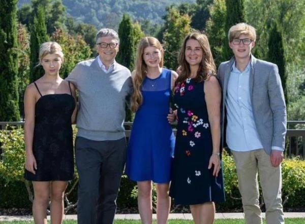 比尔·盖茨突然离婚！理由清新脱俗，或涉8000亿财产分割……