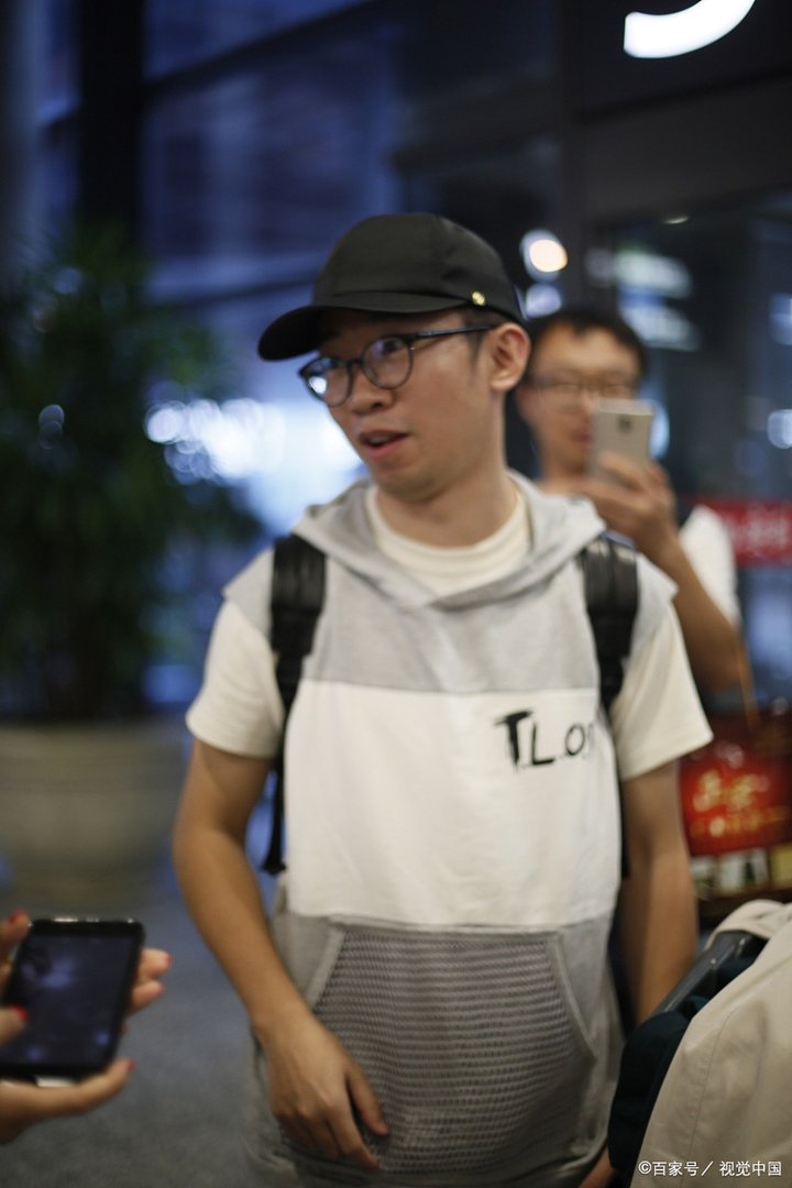 杨迪录制综艺7年没涨价，他此举的原因是什么？