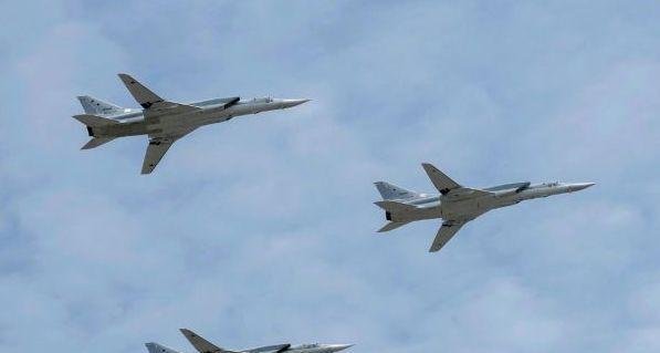 乌克兰三条坏消息！俄军借道白俄空袭，克宫劝降泽连斯基