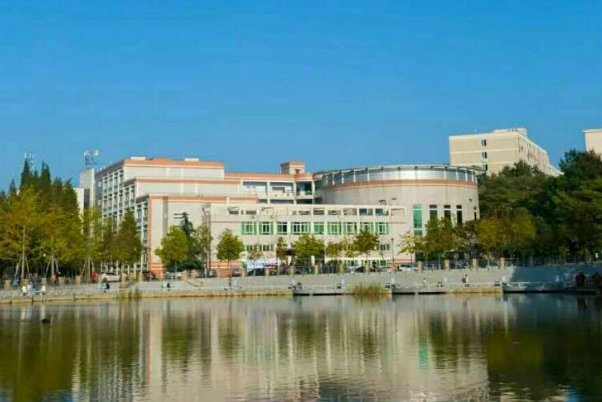 信阳师范大学2023分数线是多少呢?