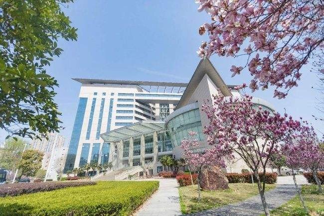 湖北大学分数线2021