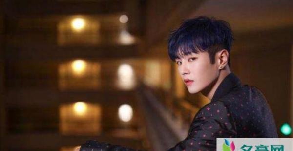 网友为李汶翰点歌算什么男人 李汶翰无故遭受网友嘲讽是怎么回事