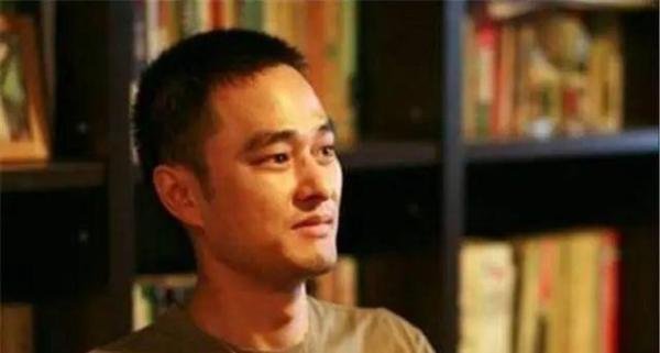 泼天流量为何砸中郭有才?冯唐:有四点值得学习,评论区却炸锅了