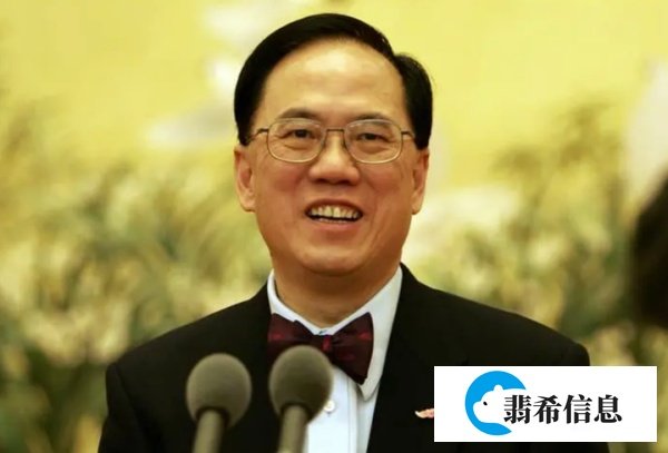 香港回归26年,5位香港特首的身世浮沉