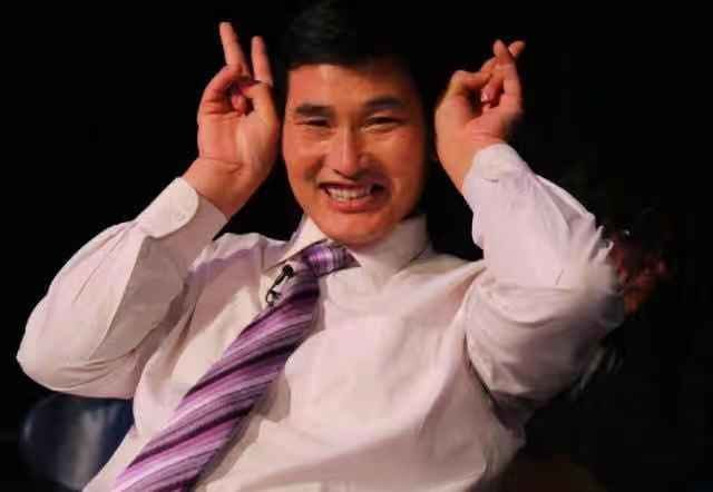 知名博主张晓磊爆朱之文黑料，诈捐、逃税、婚外情，大衣哥要翻车了吗？