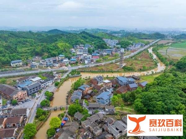 揪心！湖南遭遇暴雨已有8个村子失联，农民损失能得到赔偿吗？