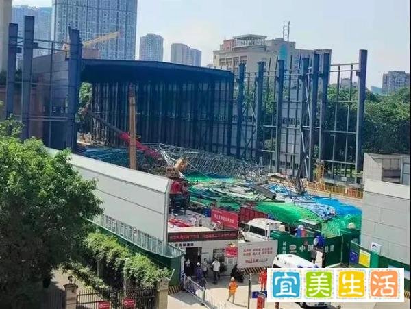 成都在建地铁站发生坍塌事故，4死14伤！