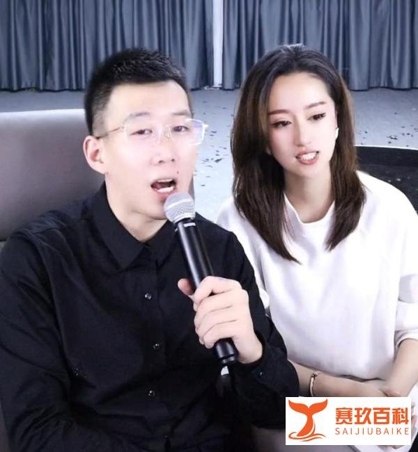 小白龙团队直播出事故，将女主播“甩飞”受伤，宣布老婆正式出道
