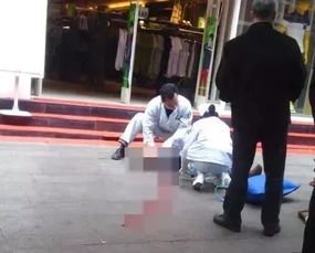 5岁男童18楼坠落热心女邻居奋力拽回，事件背后家长们该反思什么？