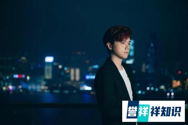 行走的CD唱片，除了JJ，还有他