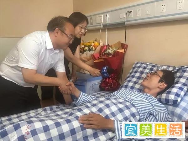 跳桥救人小哥获杭州市政府最高奖励：记二等功，奖金5万元！