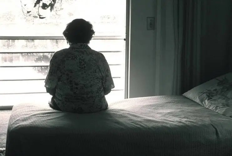 上海求助电话刷屏老人已转运治疗，目前这名老人的情况如何了？