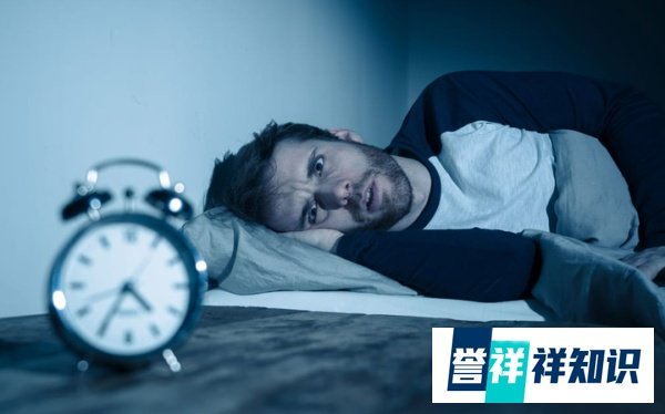 研究表明：睡觉睡得少，就越抠门
