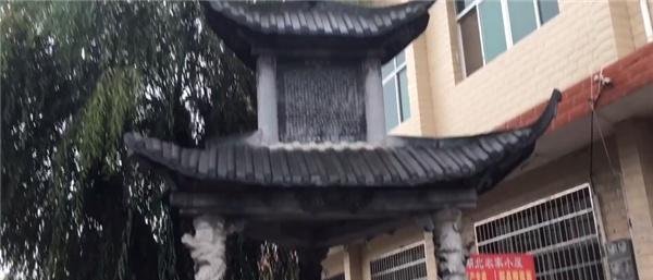 小镇一条街横跨豫鄂陕三省：不到300米街长汇聚三省风俗习惯