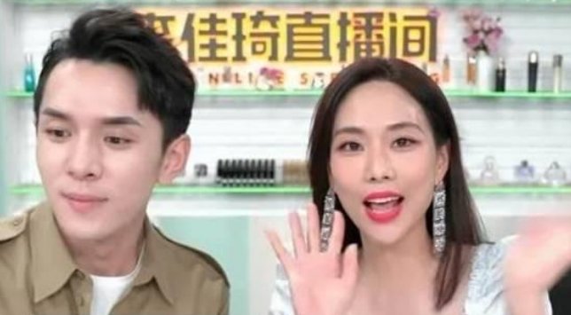 王霏霏因李佳琦变成大嗓门，这究竟是怎么一回事？