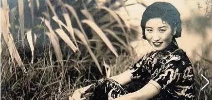 她一婚奉子逼婚，二婚独占黑道大佬，三婚治服渣男胡兰成