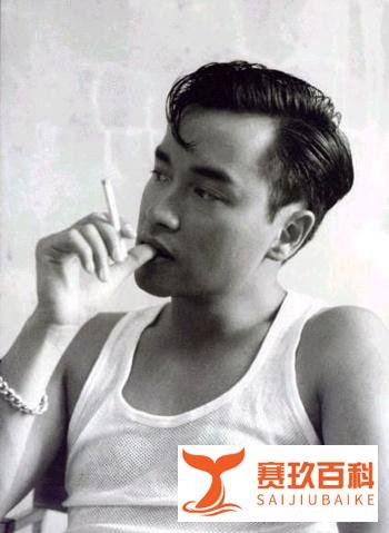 “眉目如画”张国荣——论起抽烟，没有人能比他好看