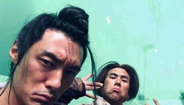 余文乐祝彭于晏早日脱单 这是咋情况？