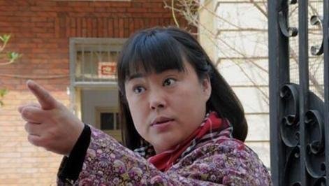 胖嫂李菁菁宣布退出娱乐圈：无惧被数百位导演封杀，老娘有的是钱