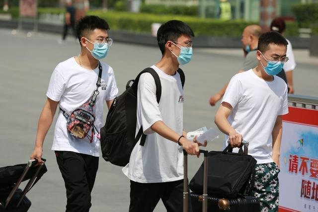 北京公布新增感染者详情,涉中国传媒大学多名学生!其行程轨迹是怎样的?
