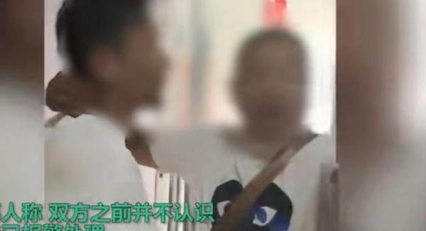 接朋友霸占电梯,山东“梯霸”暴打邻居嚣张自称黑社会,警方介入