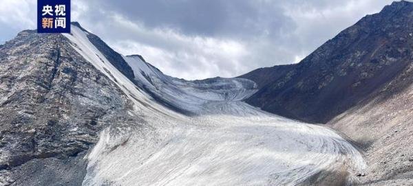 新疆8月下暴雪