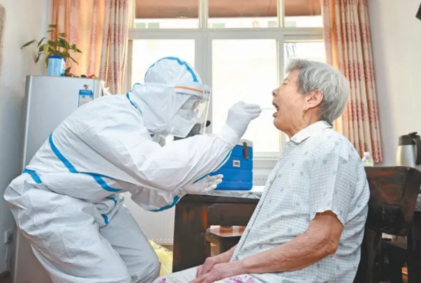 上海新增本土死亡病例32例,他们的身上都出现了哪些症状?