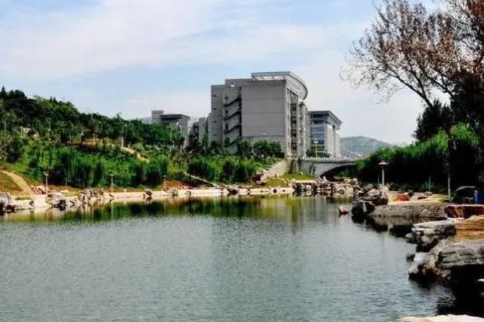 山东济南大学2023录取分数线