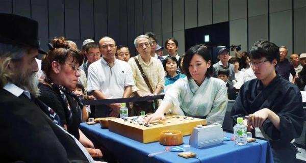 在台湾与棋迷之间的交流——谢依旻（12）
