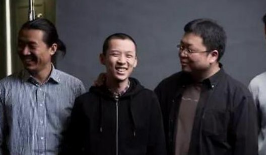 罗永浩是智商比较高的骗子，你觉得他是骗子的理由有哪些？