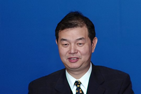 求伯君的简介